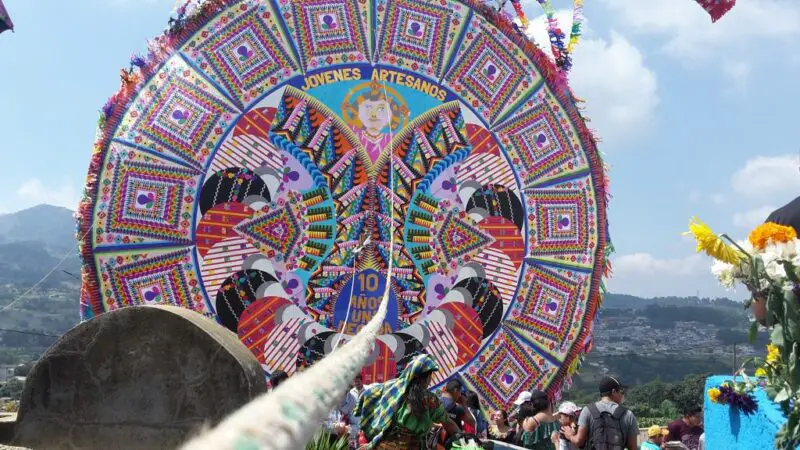 Costumbres y tradiciones de San Pedro Sacatepéquez Guatemala
